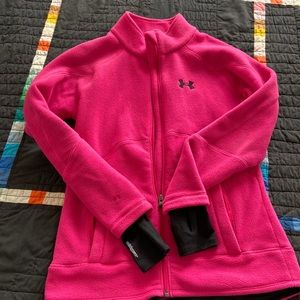 Under armpit cold gear jacket size xs